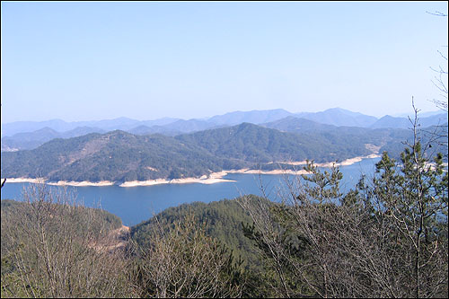 마산동산성에서 바라본 대청호 